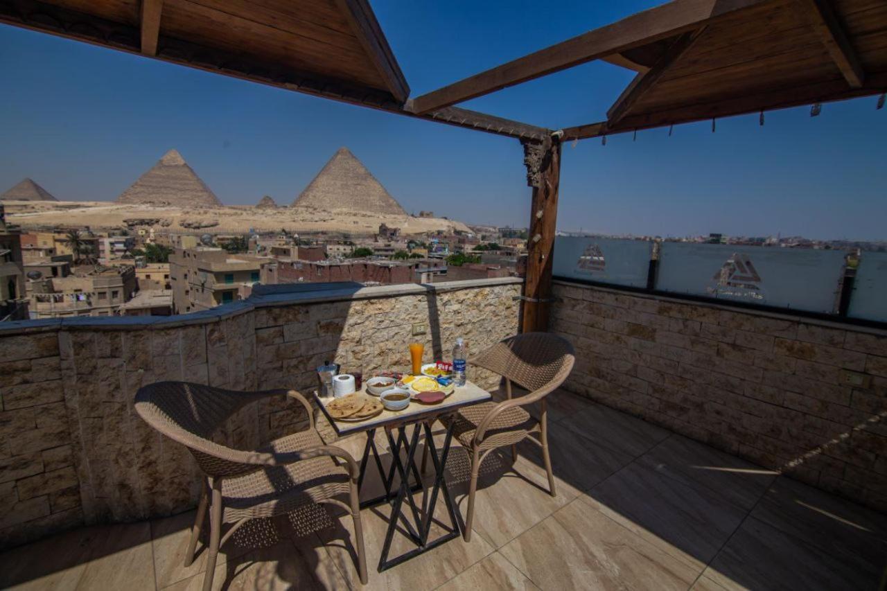 Pyramids Hills History Cairo